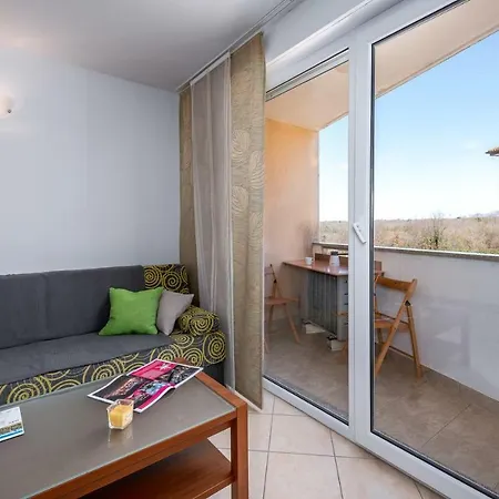 Pensionat Branka - Monterol 3*