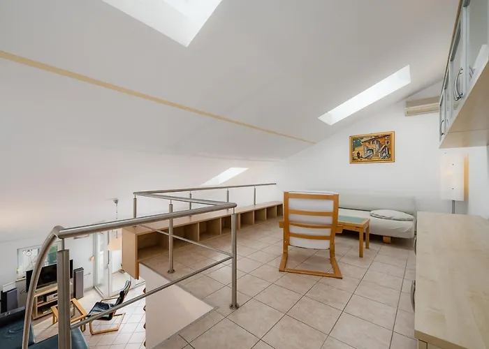 Branka - Monterol 3* אומאג