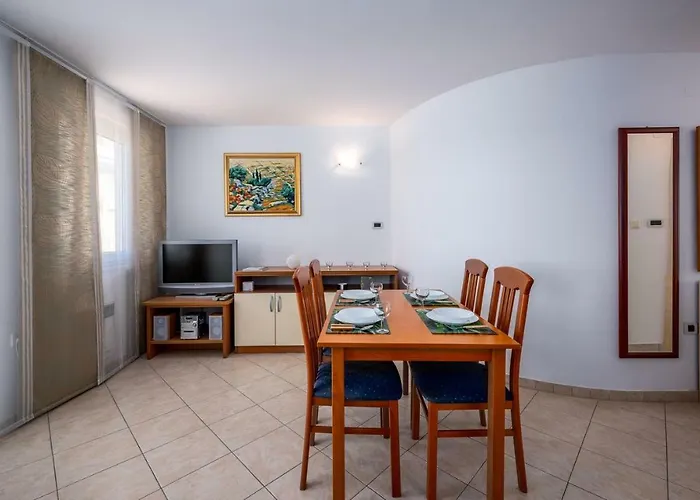 Branka - Monterol Konukevi