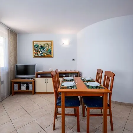 Branka - Monterol Guest house